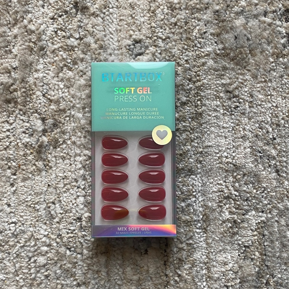 Soft Gel Press-On Nails - Deep Red